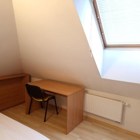 Glinska Rooms Любляна Екстериор снимка